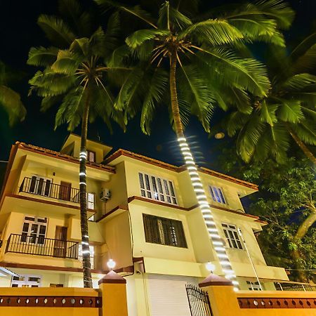 Ocean Walk Apartments 2Bhk Calangute Luaran gambar